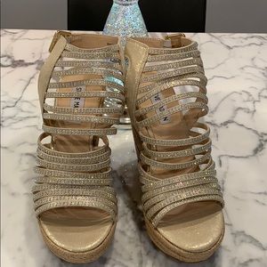 Steve Madden Sandals/Espadrilles